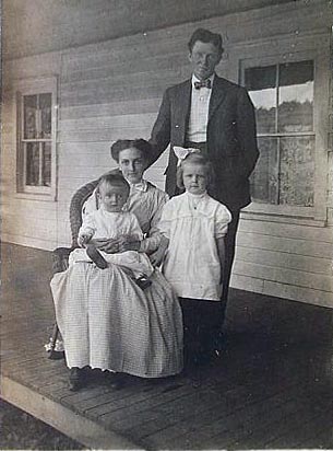 Maurice Mickle and family of Warnerville